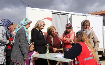 Kızılay, Mobil Sağlık Araçlarıyla 20 Bin Afetzedeye Sağlık Hizmeti Verdi